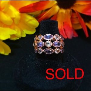 Rose De france Amethyst, White Topaz